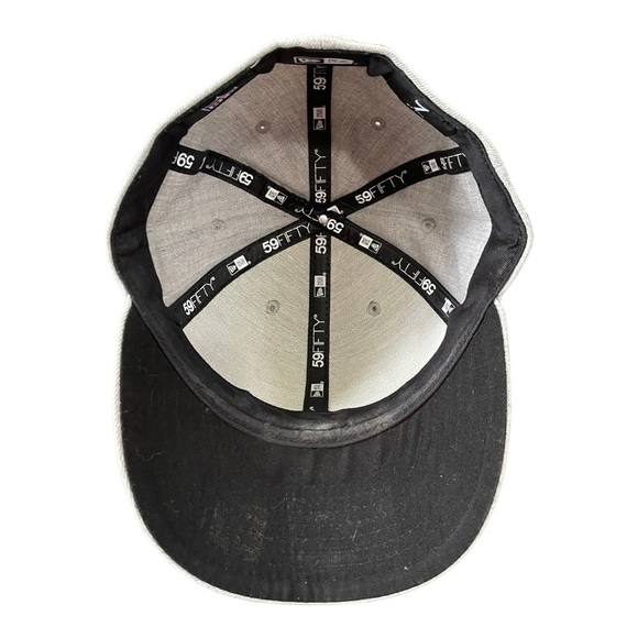 Men’s New Era NFL Browns Gray Size 7 Hat - Picture 5 of 6